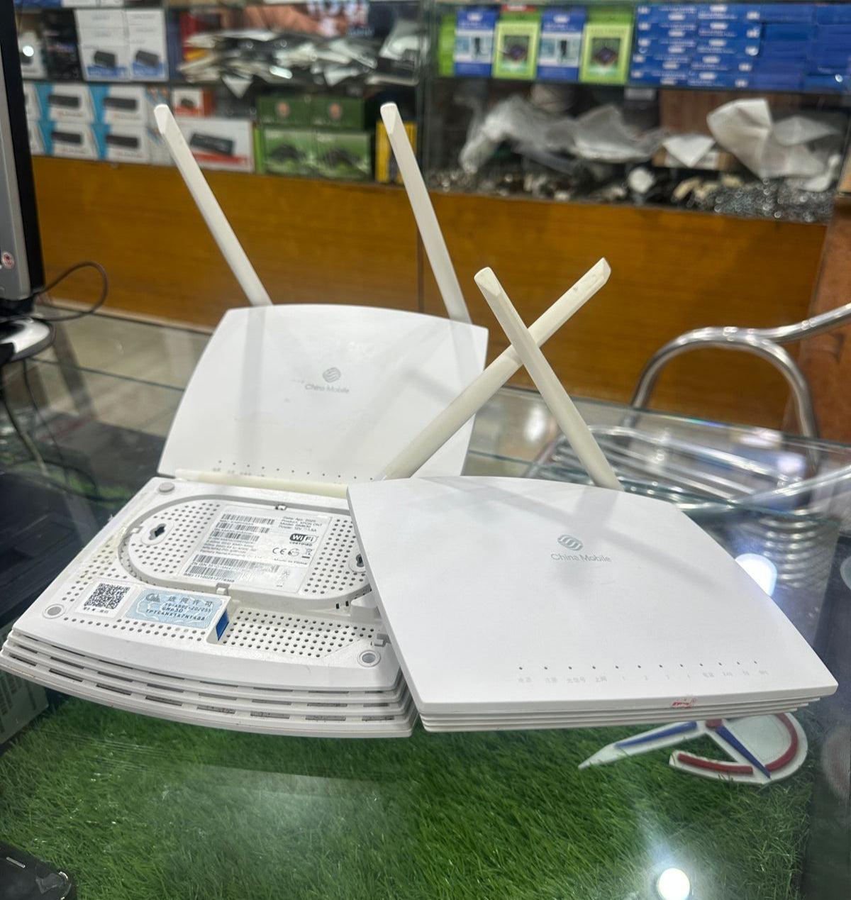 ZTE -GM630 Xpon 5G Dualband XPON ONU 6DBI Antina